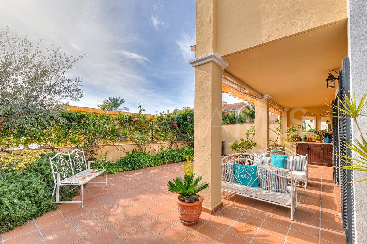 Guadalmina Alta, adosado de 4 bedrooms a la venta