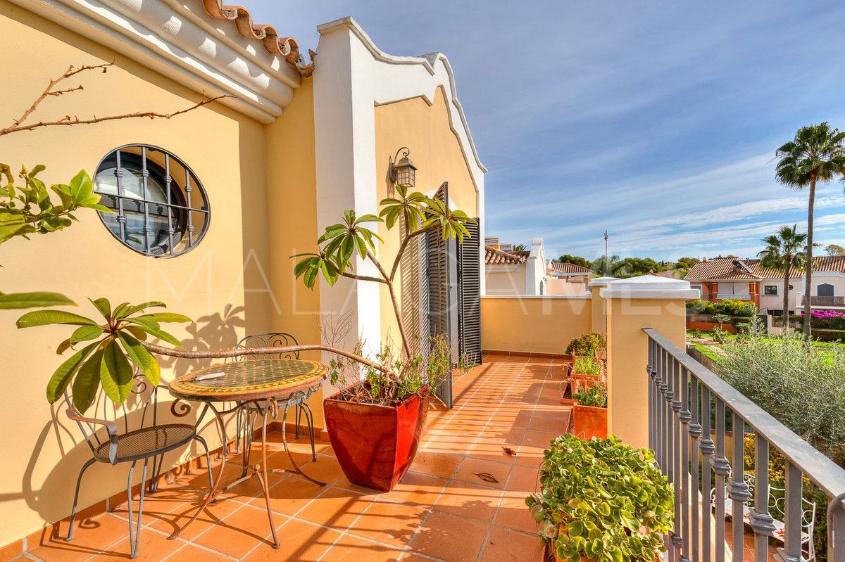 Guadalmina Alta, adosado de 4 bedrooms a la venta