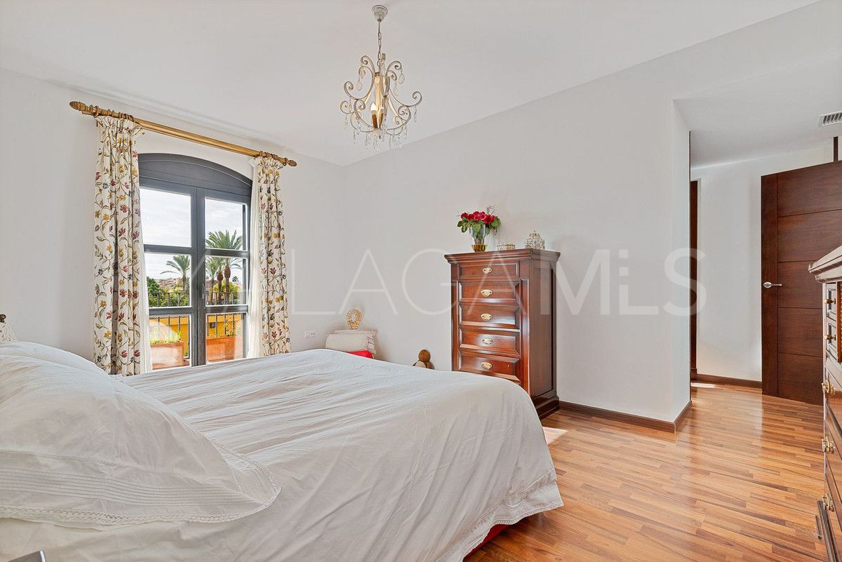 Guadalmina Alta, adosado de 4 bedrooms a la venta