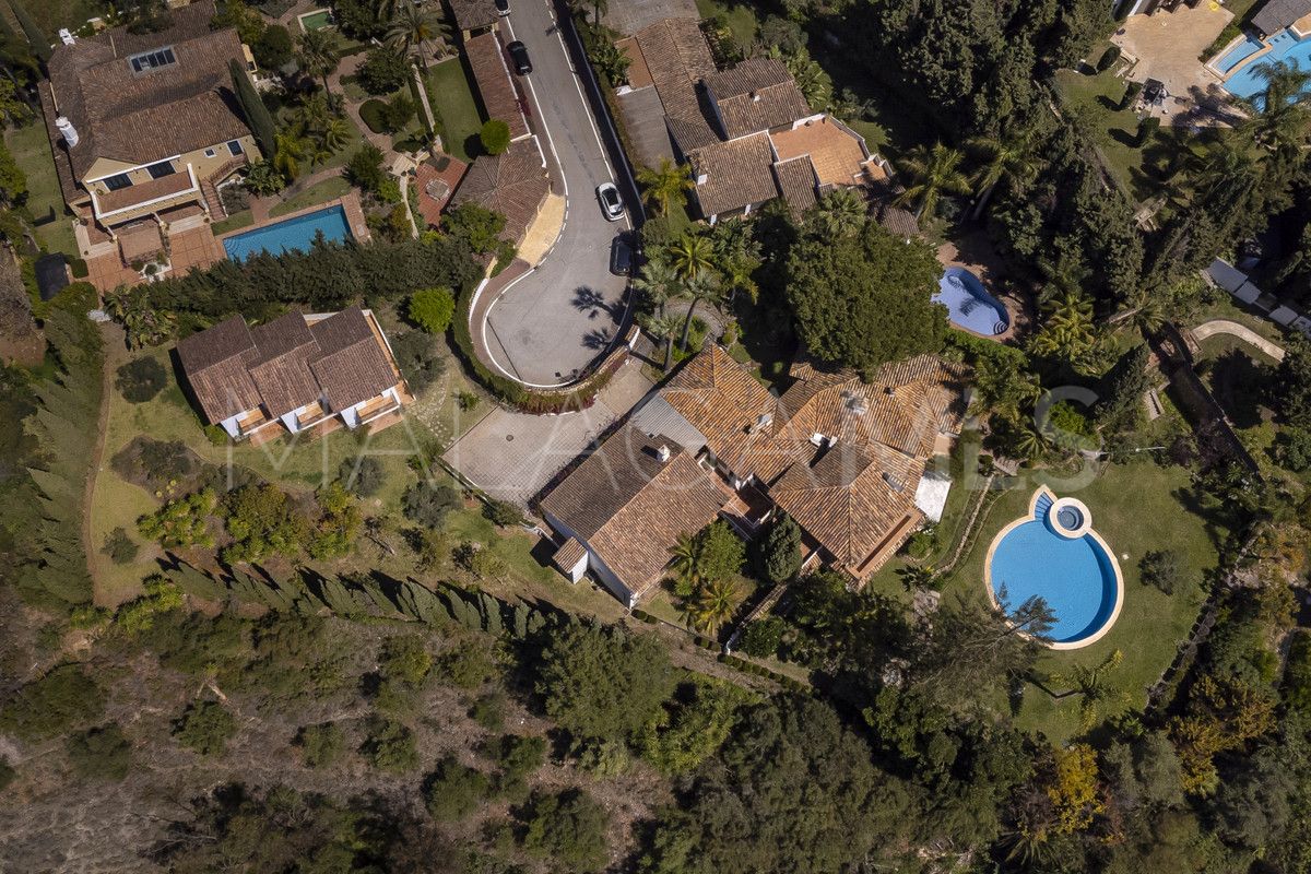 Villa for sale in Marbella City