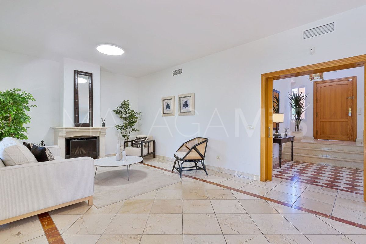 San Pedro de Alcantara, villa for sale