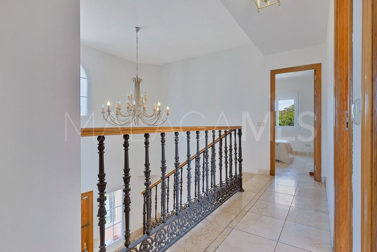 San Pedro de Alcantara, villa for sale