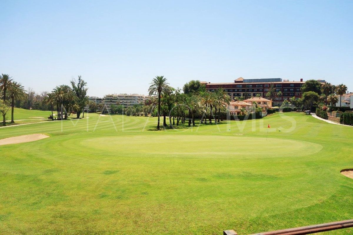 Villa for sale in Guadalmina Alta