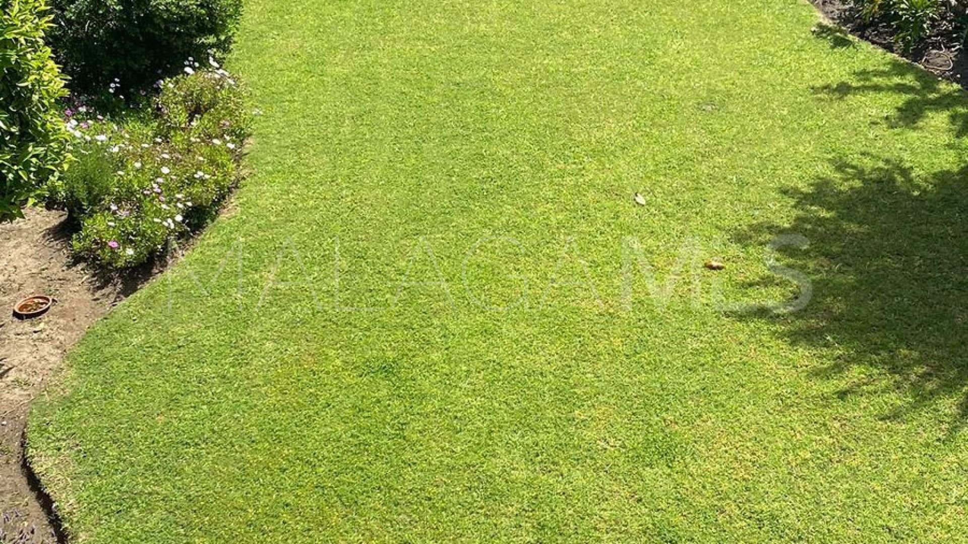 Villa for sale in Guadalmina Alta