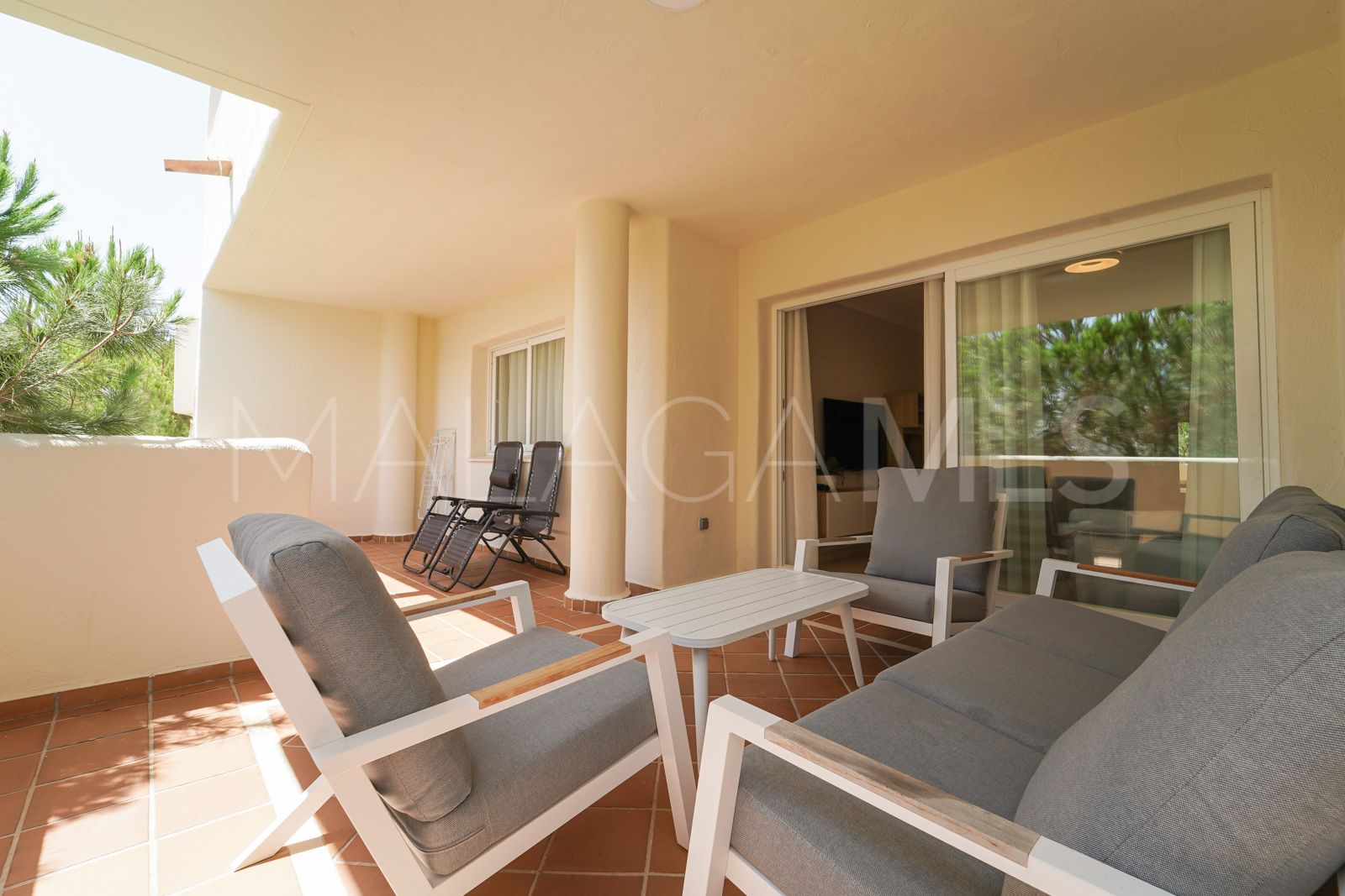 Lägenhet for sale in Elviria