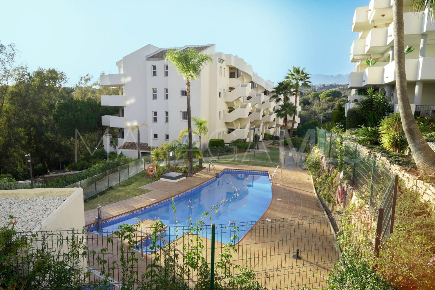 Lägenhet for sale in Elviria