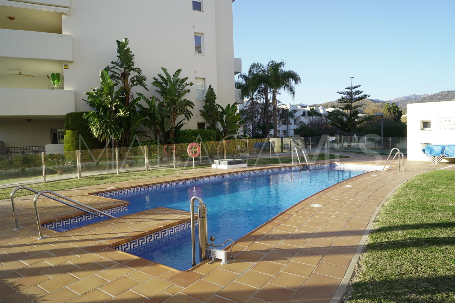 Lägenhet for sale in Elviria