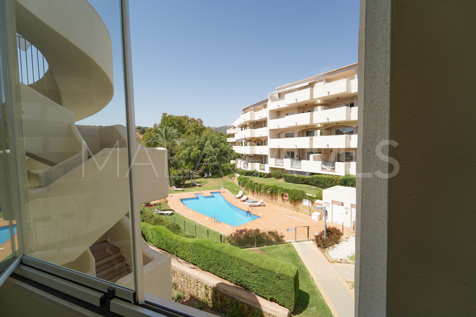 Lägenhet for sale in Elviria