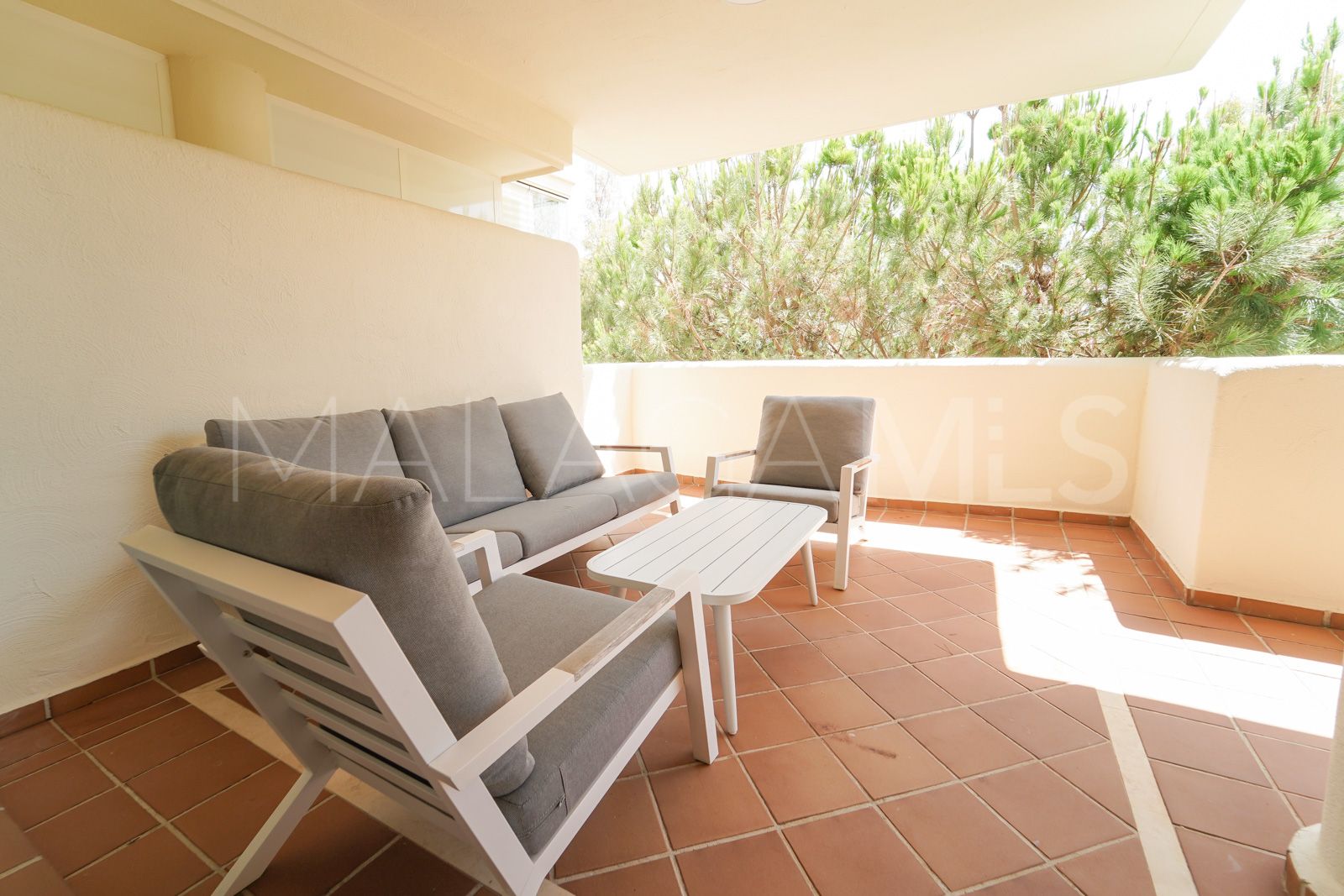 Lägenhet for sale in Elviria