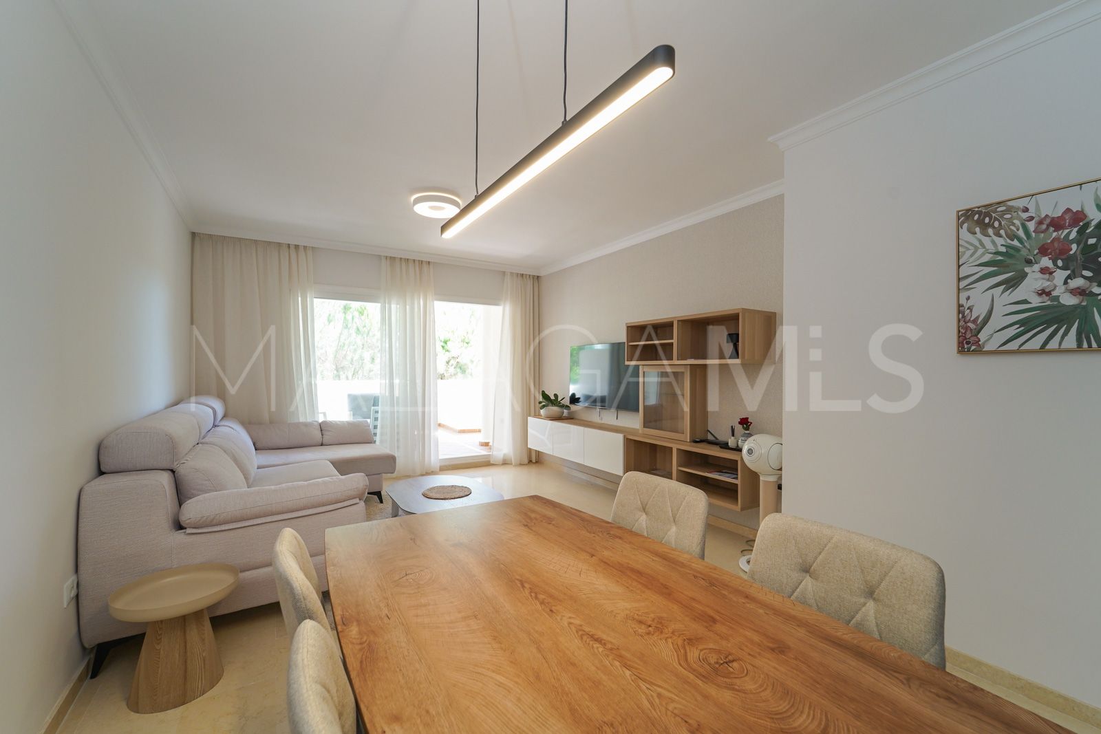Lägenhet for sale in Elviria