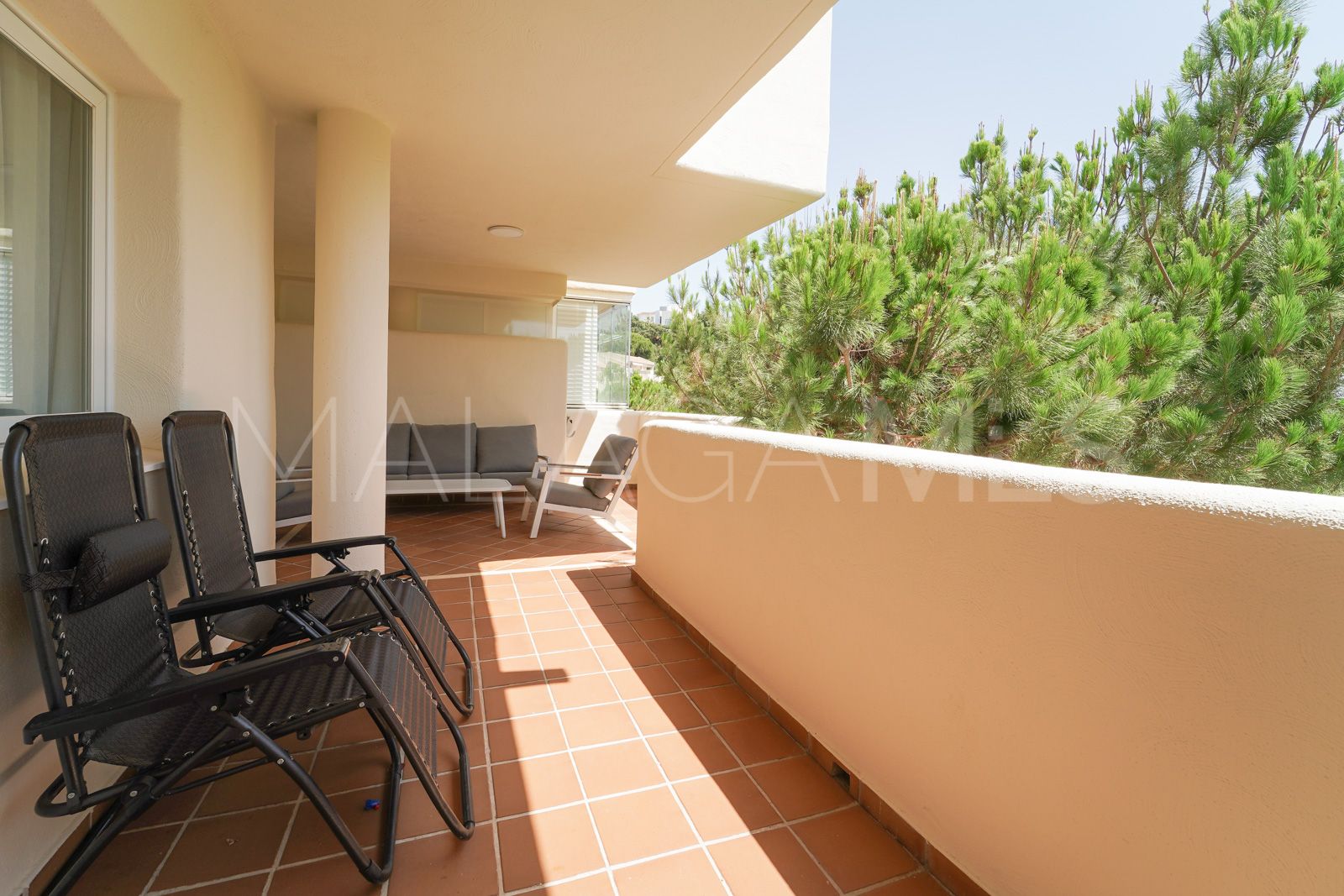 Lägenhet for sale in Elviria