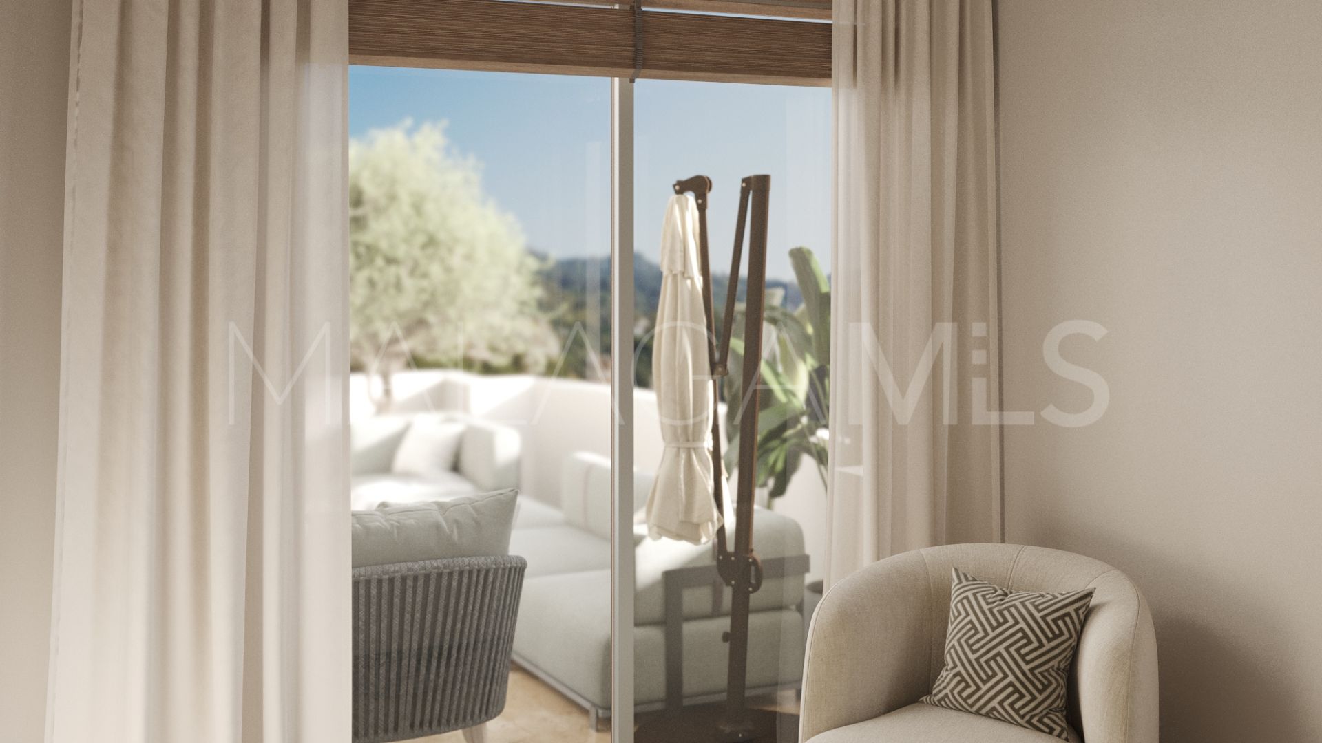 Duplex penthouse for sale in Elviria Hills