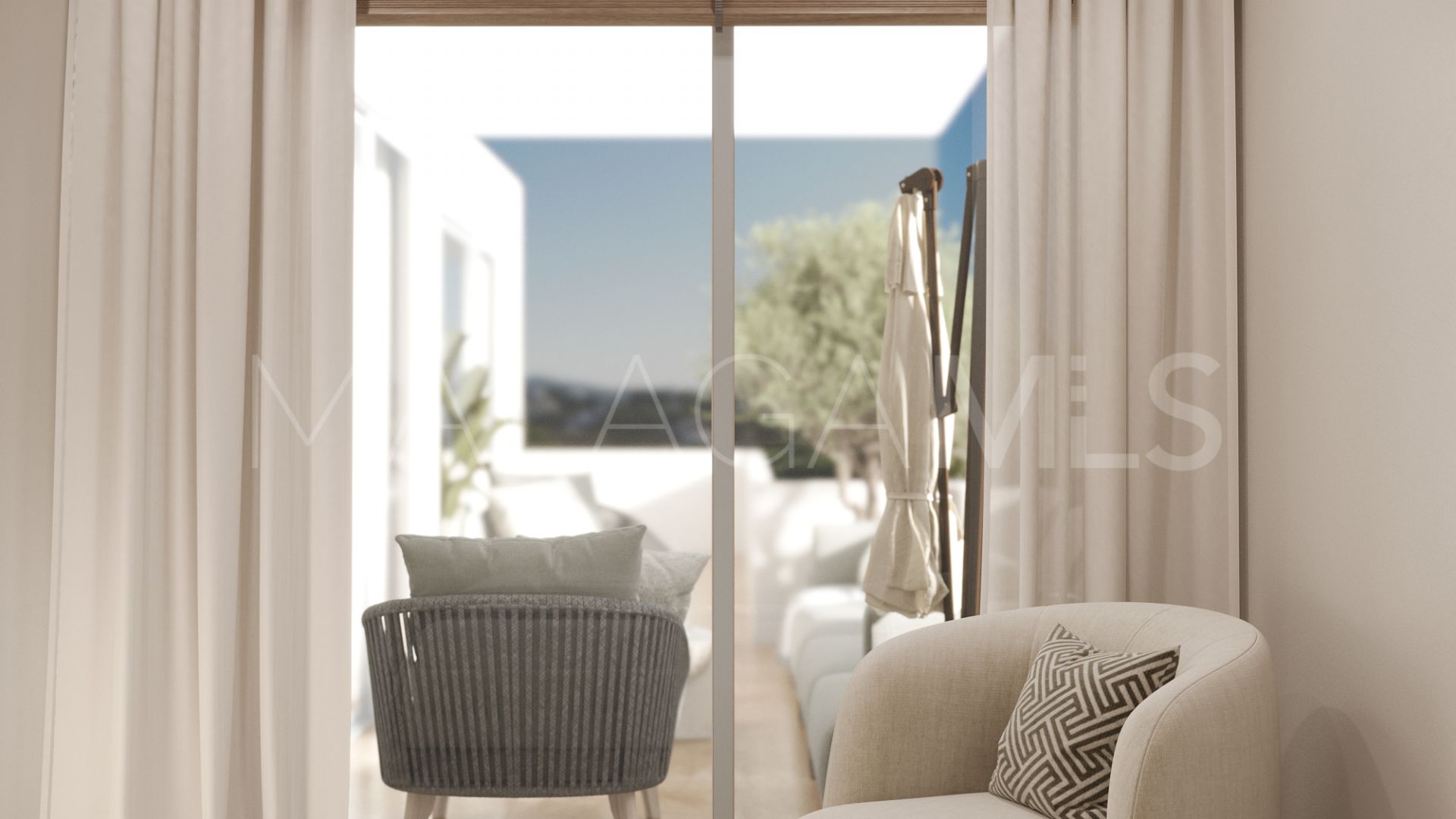 Duplex penthouse for sale in Elviria Hills