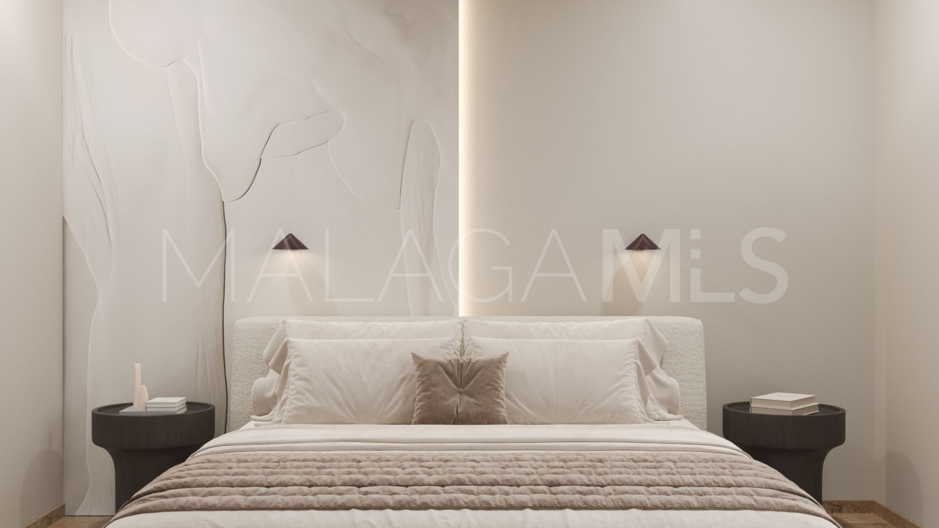 Duplex penthouse for sale in Elviria Hills