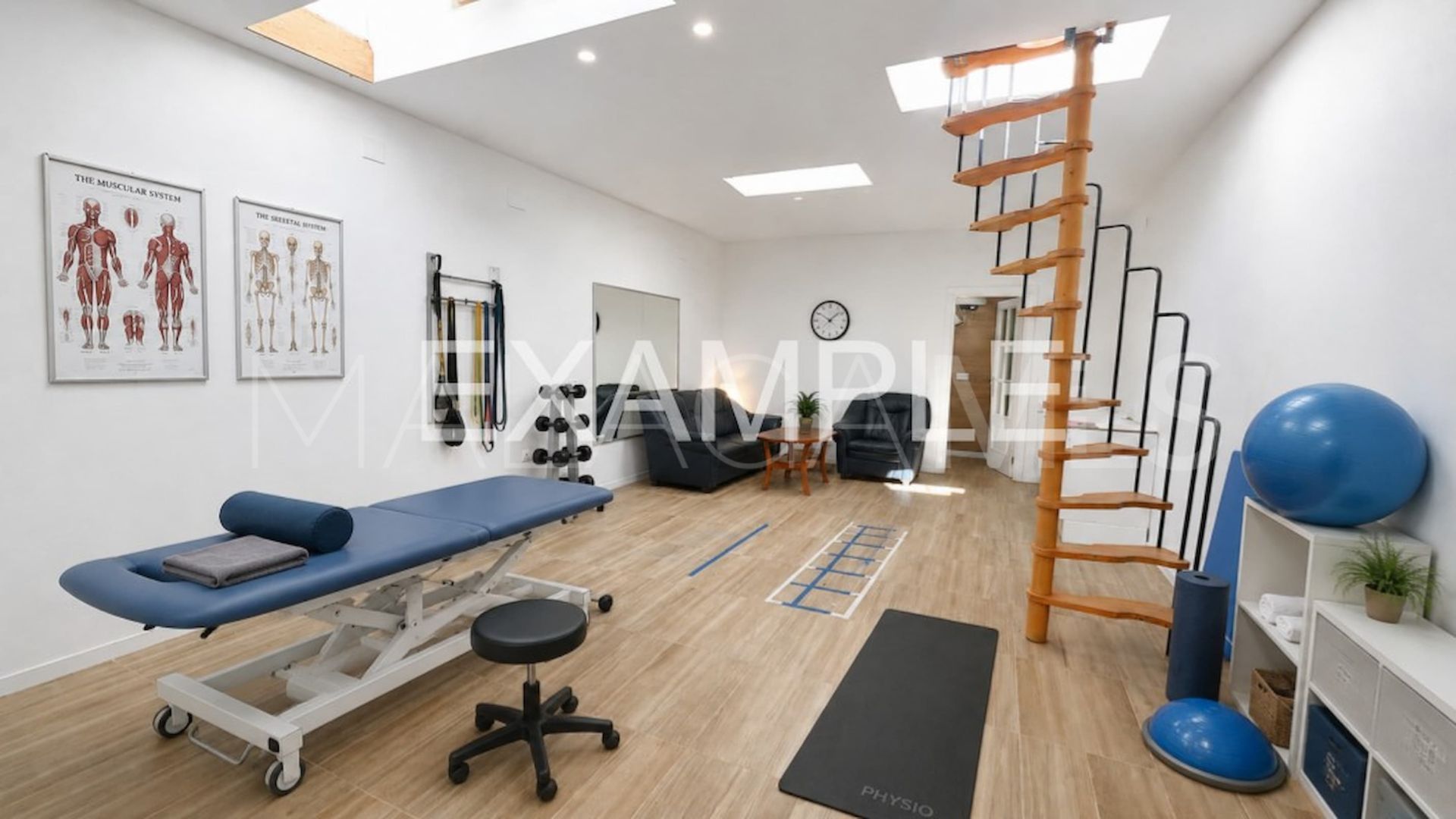 Commercial for sale in Princesa Kristina