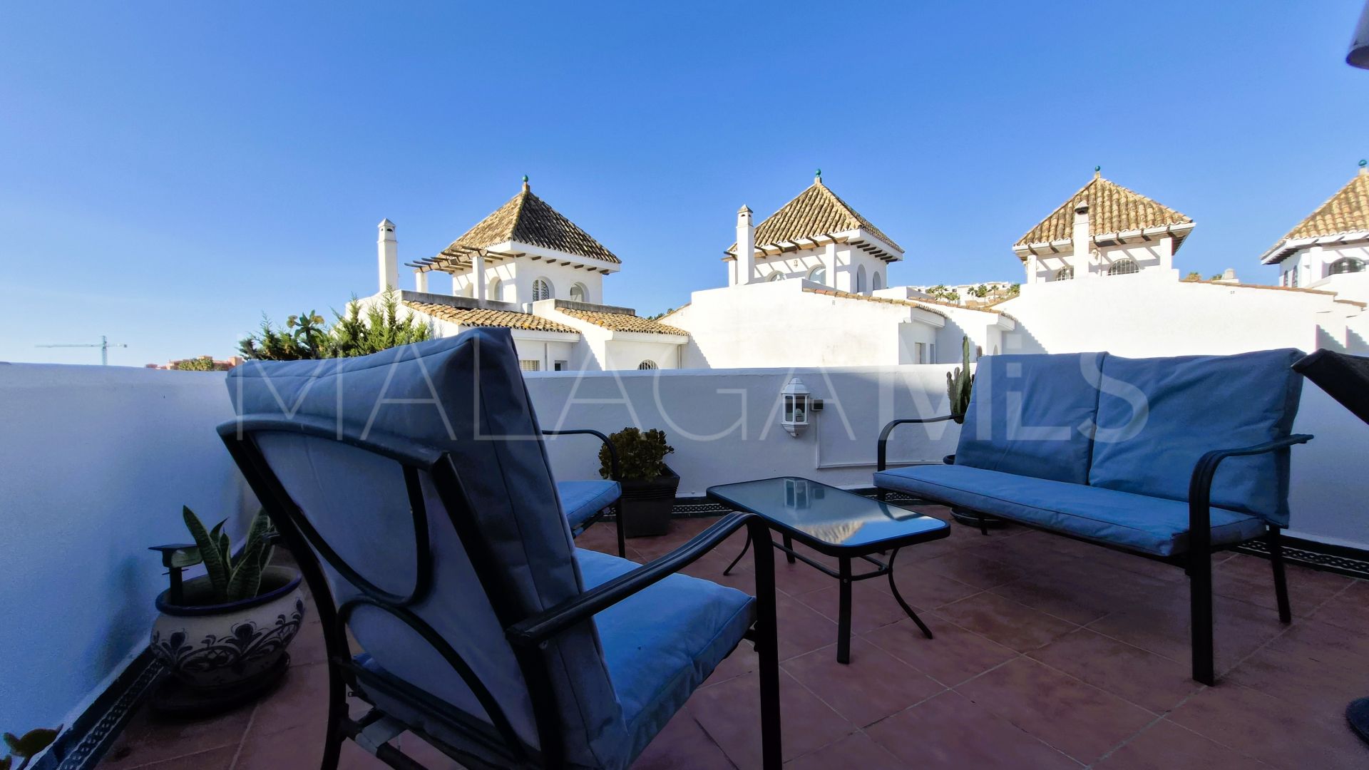 For sale 3 bedrooms town house in La Duquesa Golf