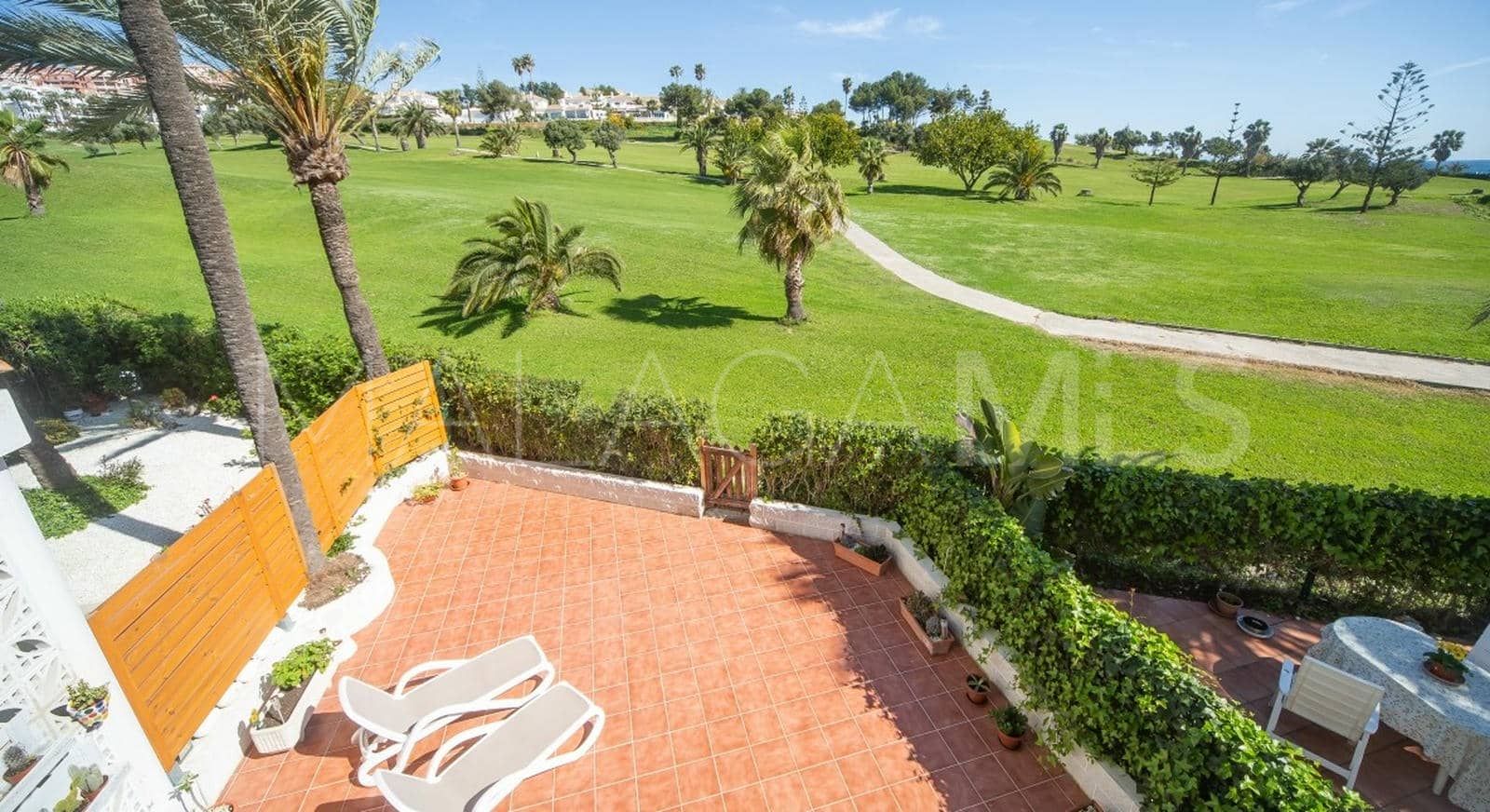3 bedrooms town house in La Duquesa Golf for sale