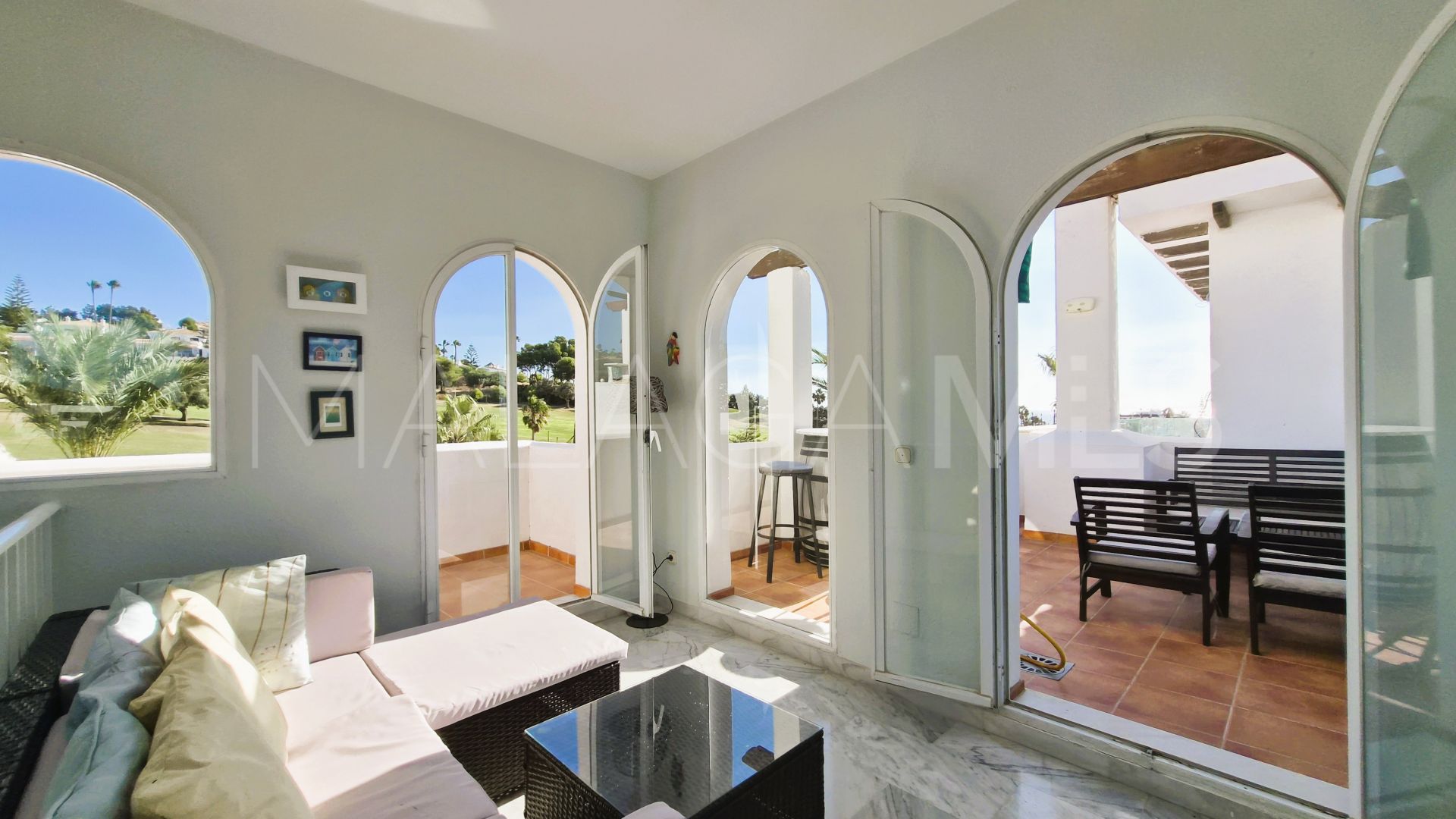 For sale 3 bedrooms town house in La Duquesa Golf