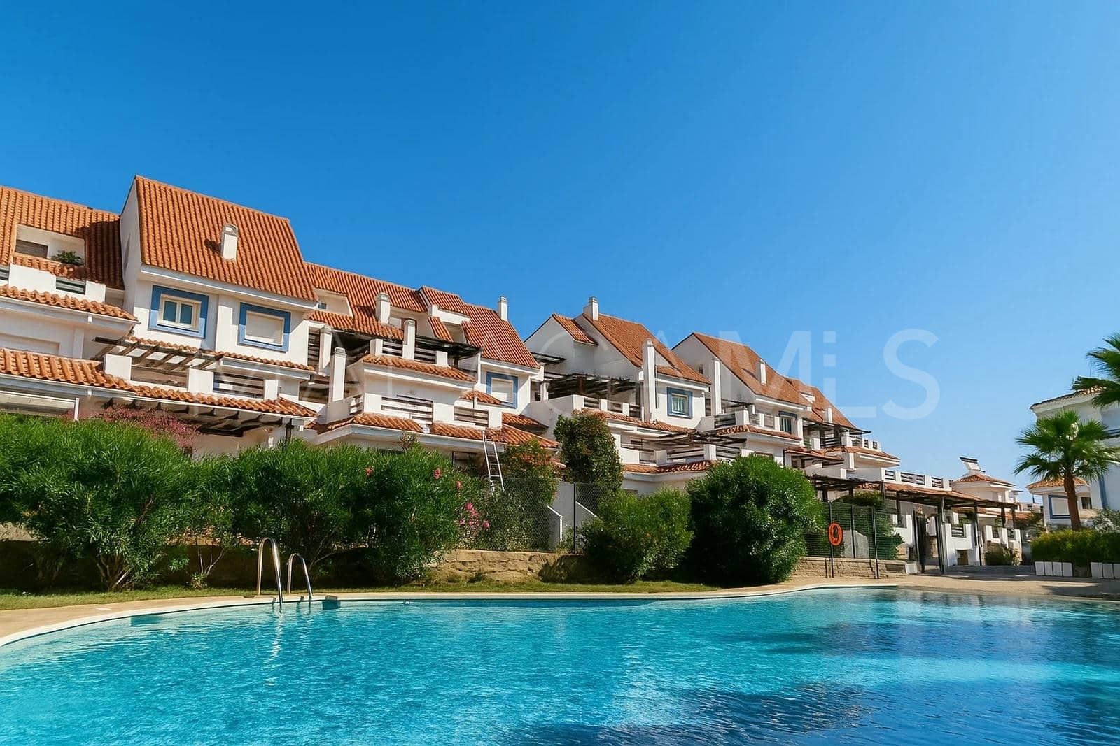 Ground floor apartment with 2 bedrooms for sale in Alcorrín