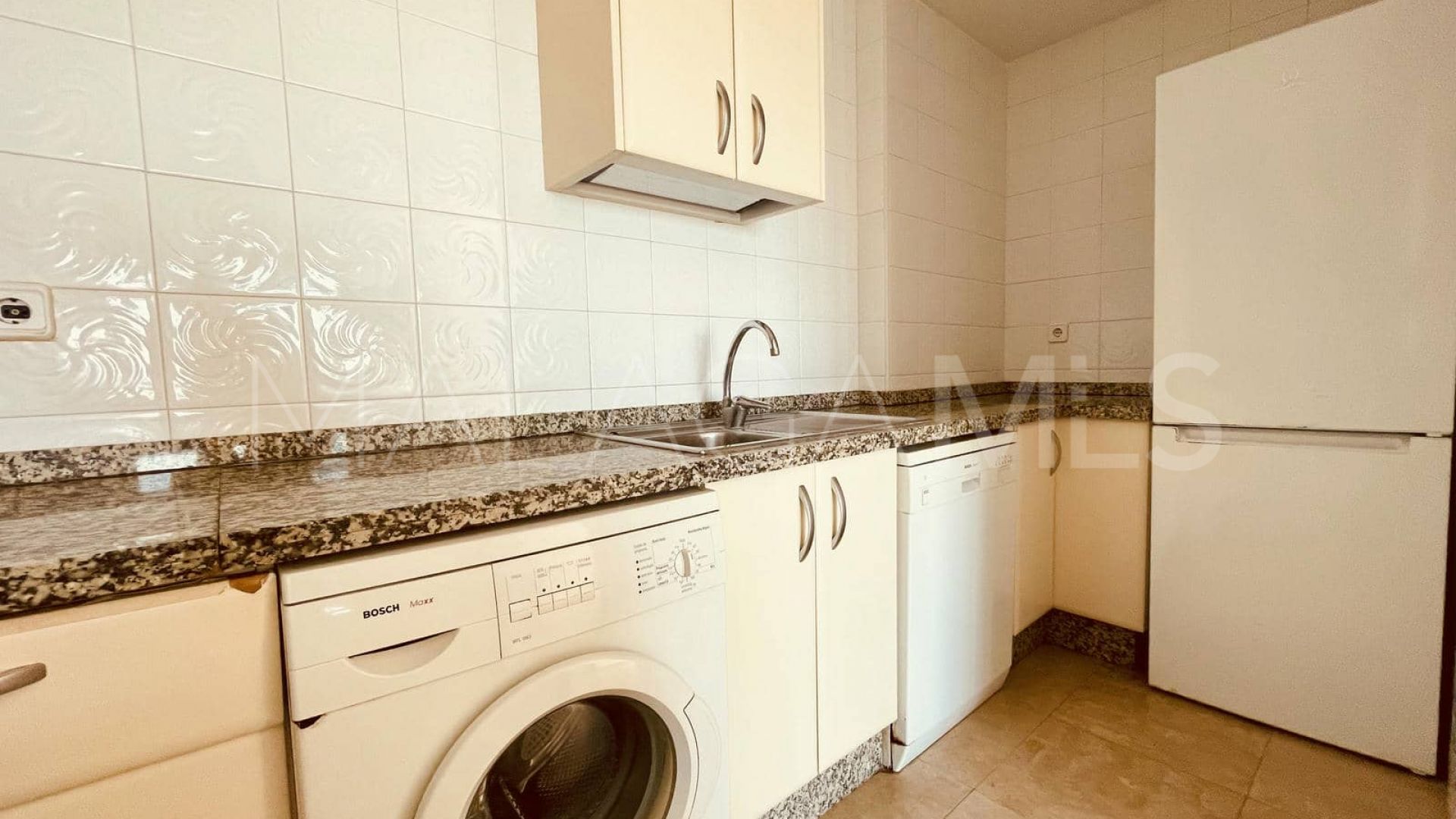 Ground floor apartment with 2 bedrooms for sale in Alcorrín