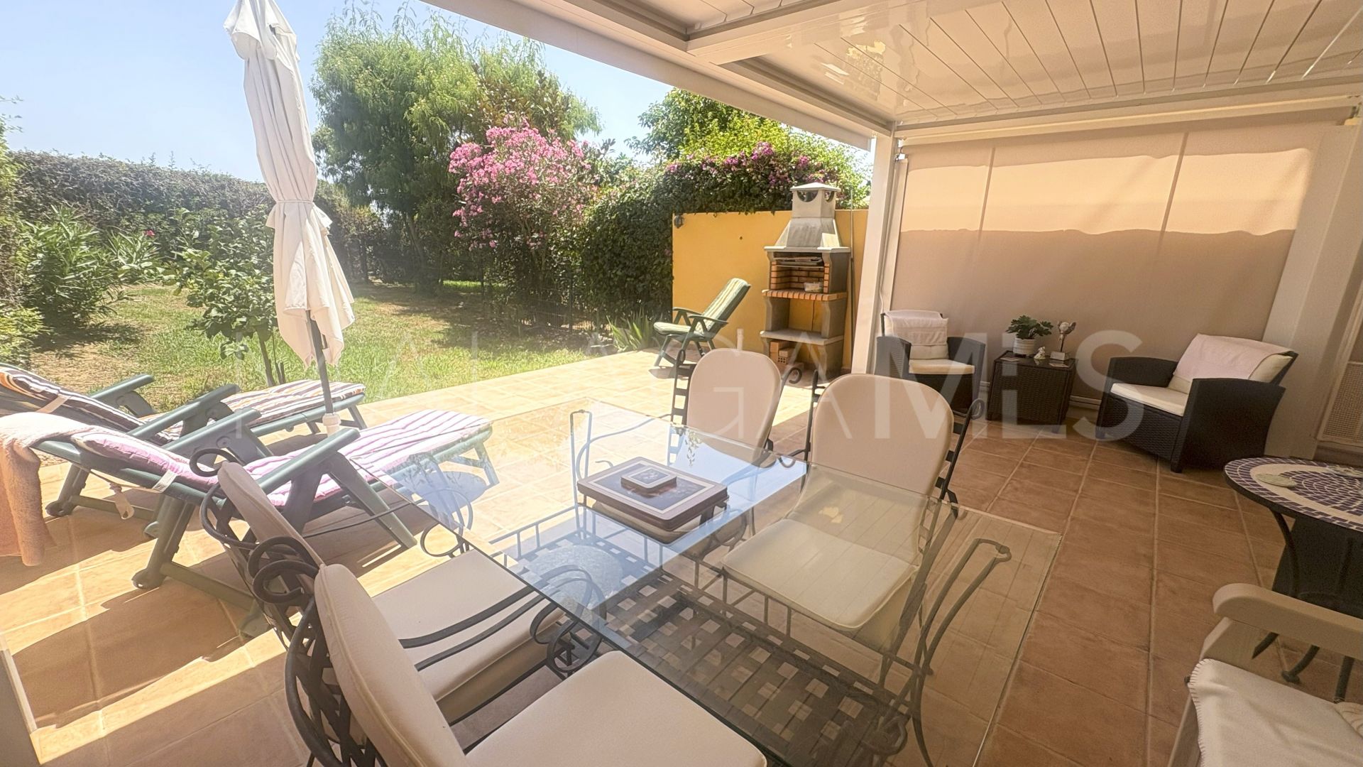 Maison de ville for sale in La Duquesa Golf