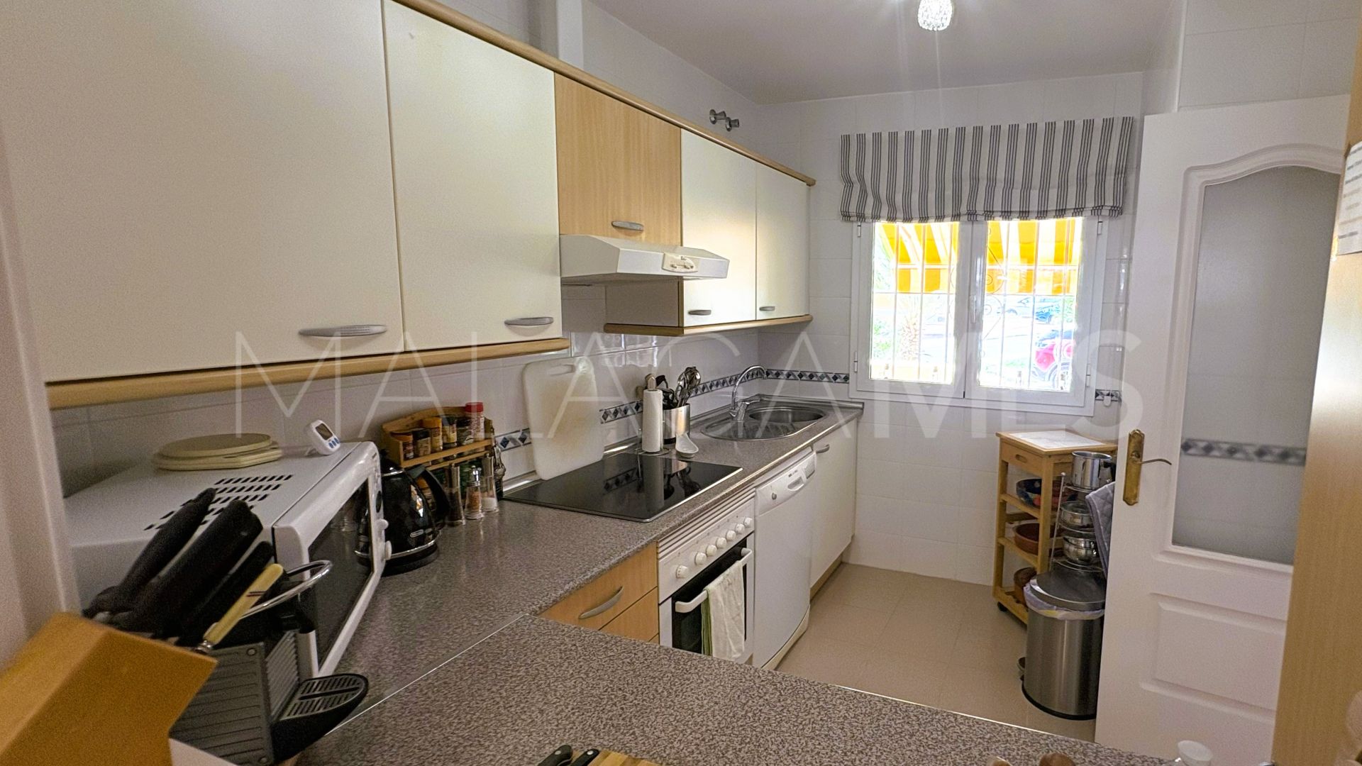 Maison de ville for sale in La Duquesa Golf