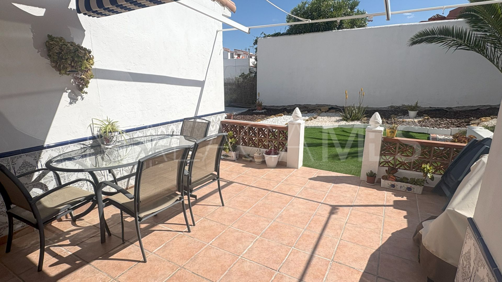 Appartement rez de chaussée for sale in Princesa Kristina