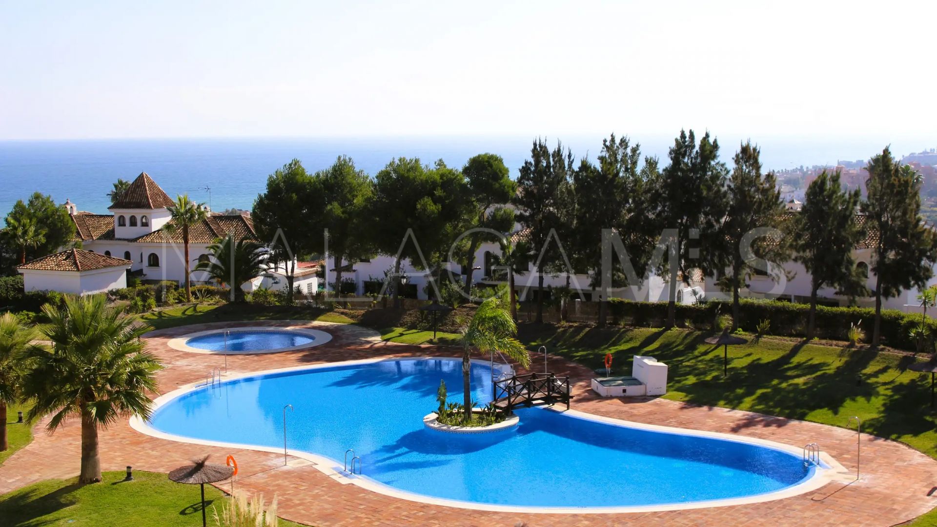 For sale duplex in Duquesa Suites