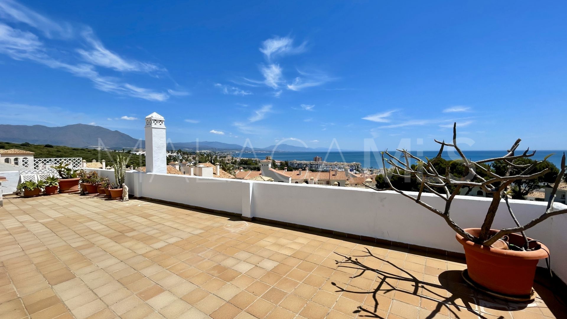 For sale duplex in Duquesa Suites