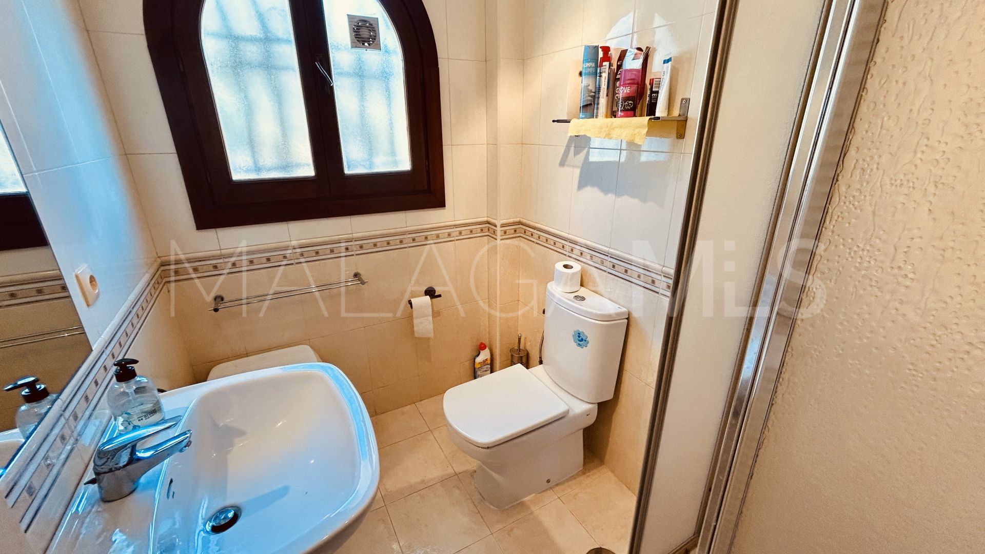 For sale semi detached house with 3 bedrooms in La Duquesa Golf