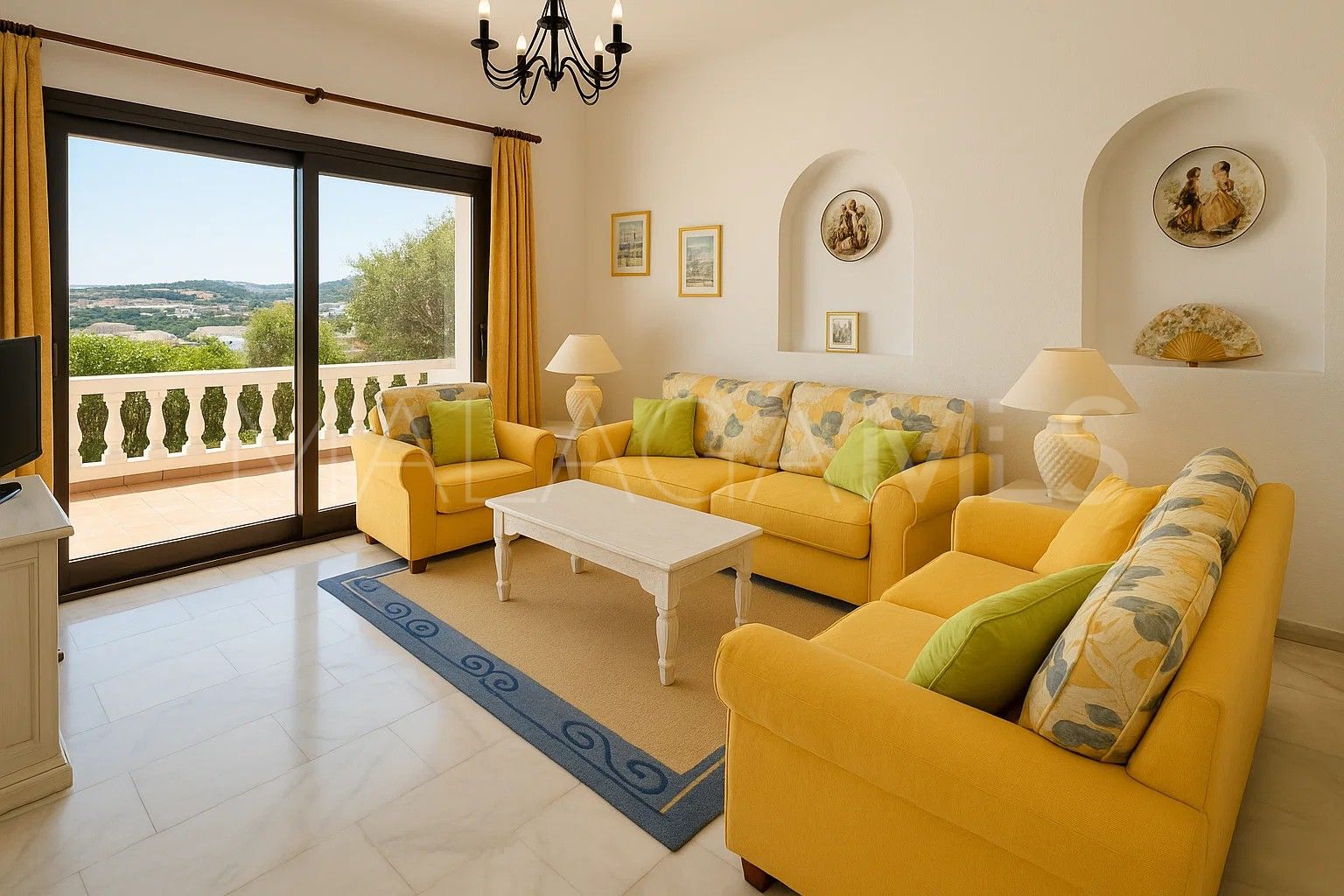For sale semi detached house with 3 bedrooms in La Duquesa Golf