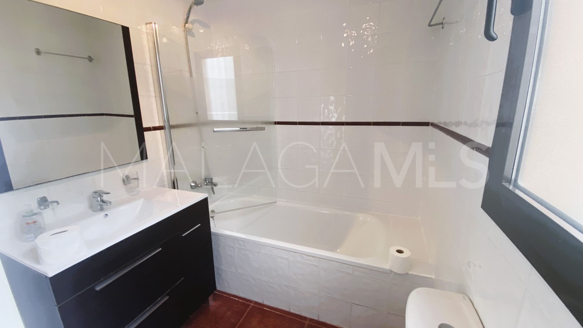 Radhus for sale in Bahia de Casares