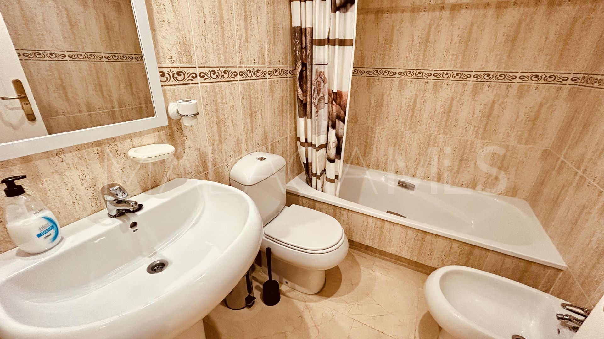 For sale Marina Duquesa ground floor apartment
