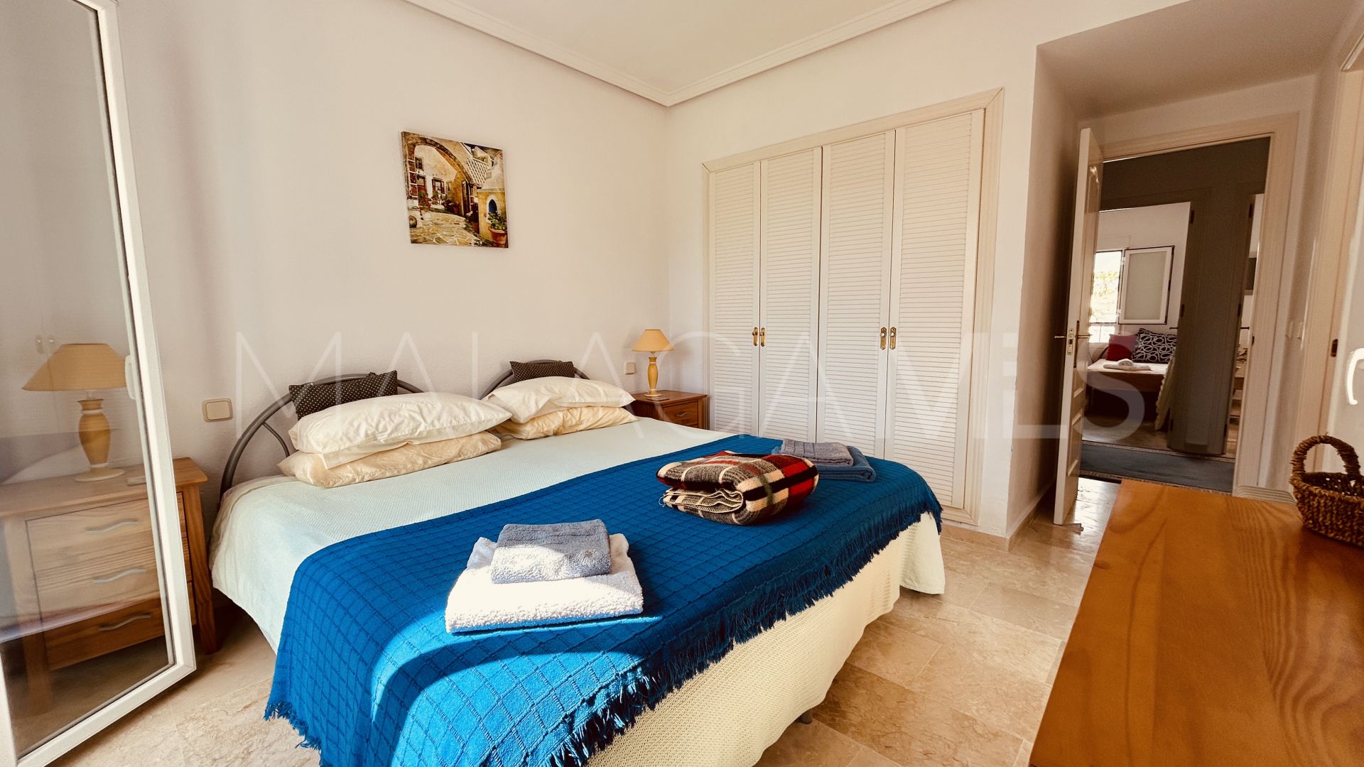 Adosado for sale in La Duquesa Golf de 3 bedrooms