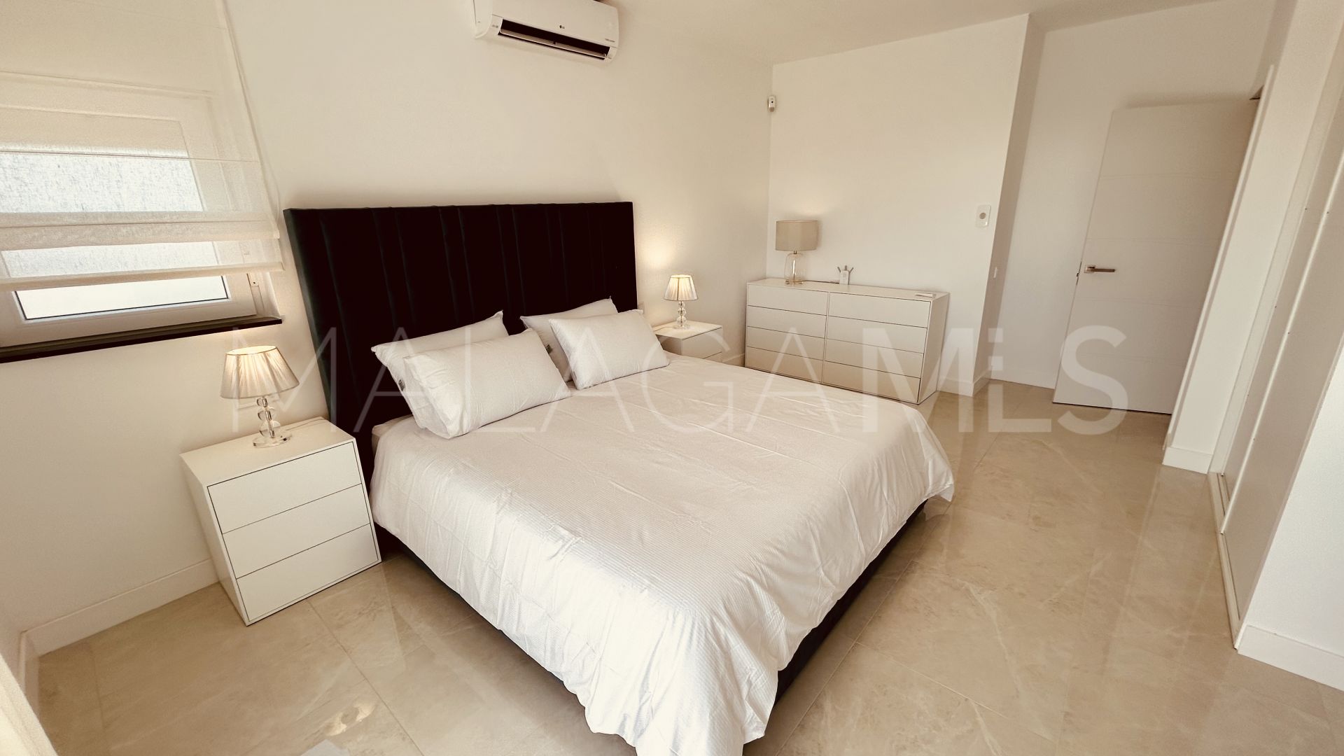 For sale 4 bedrooms villa in Hacienda Guadalupe