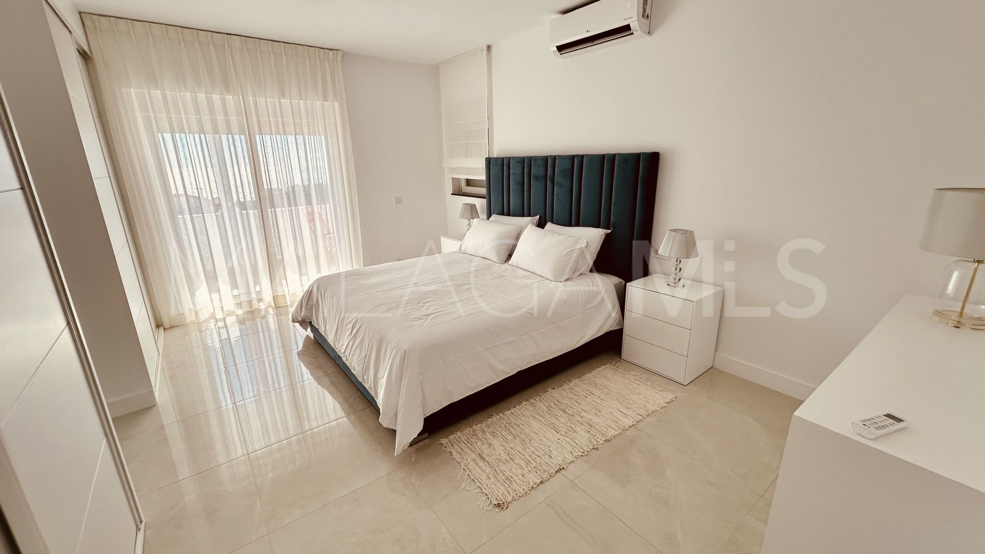 For sale 4 bedrooms villa in Hacienda Guadalupe