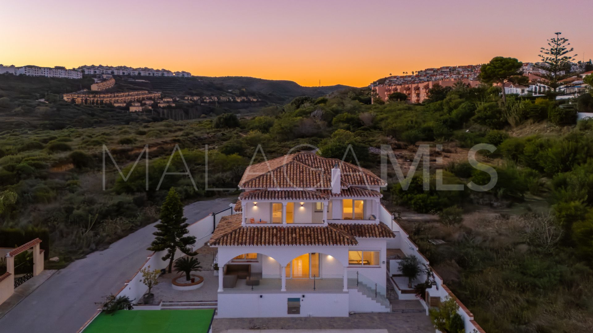 Villa for sale in Hacienda Guadalupe