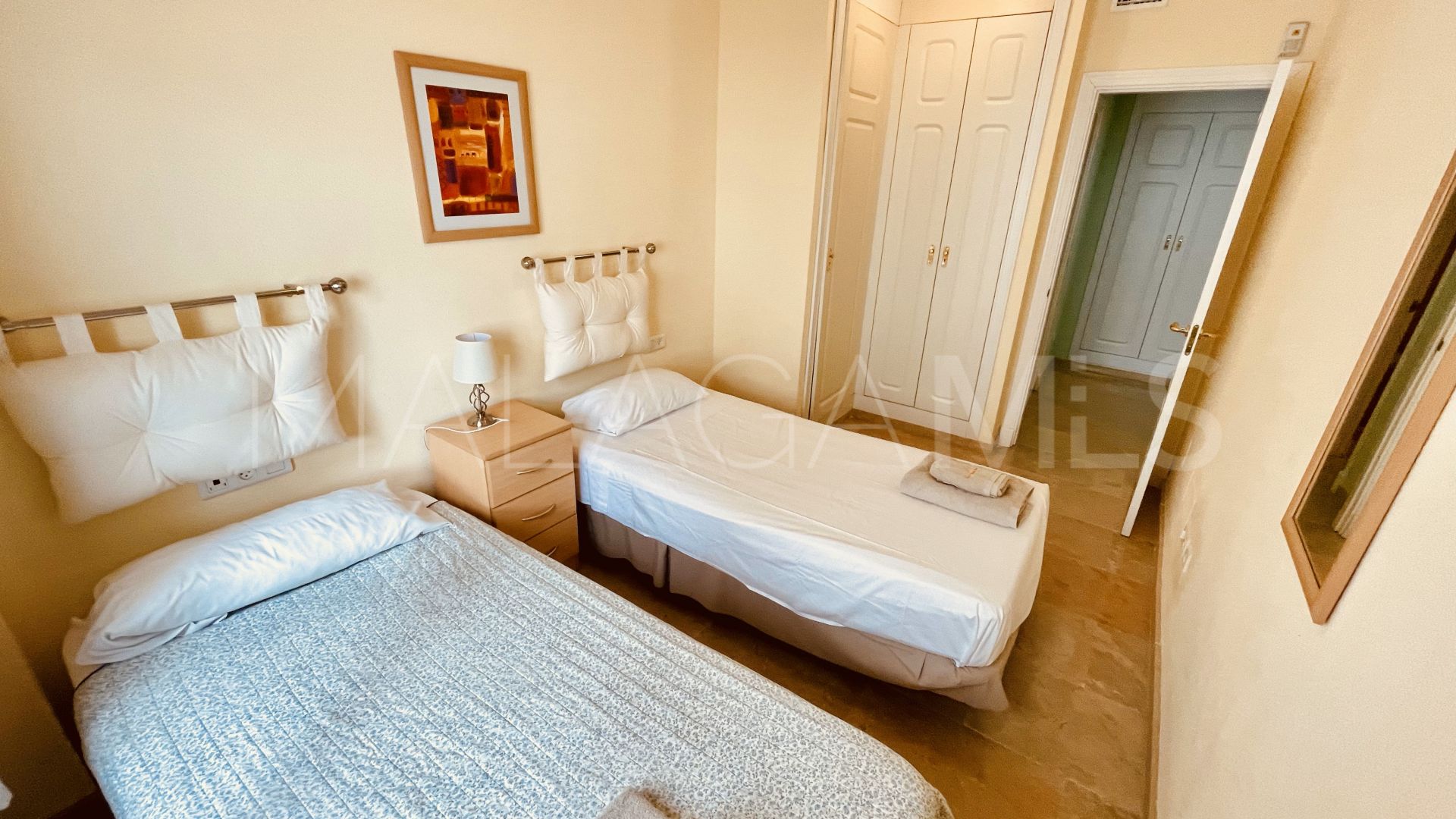 Se vende duplex de 2 bedrooms in Marina Real