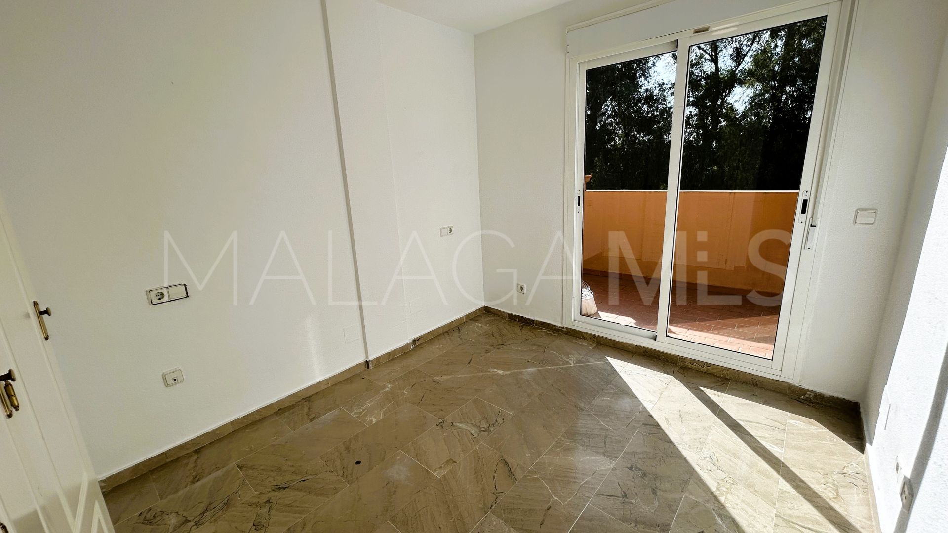 Wohnung for sale in Casares Playa