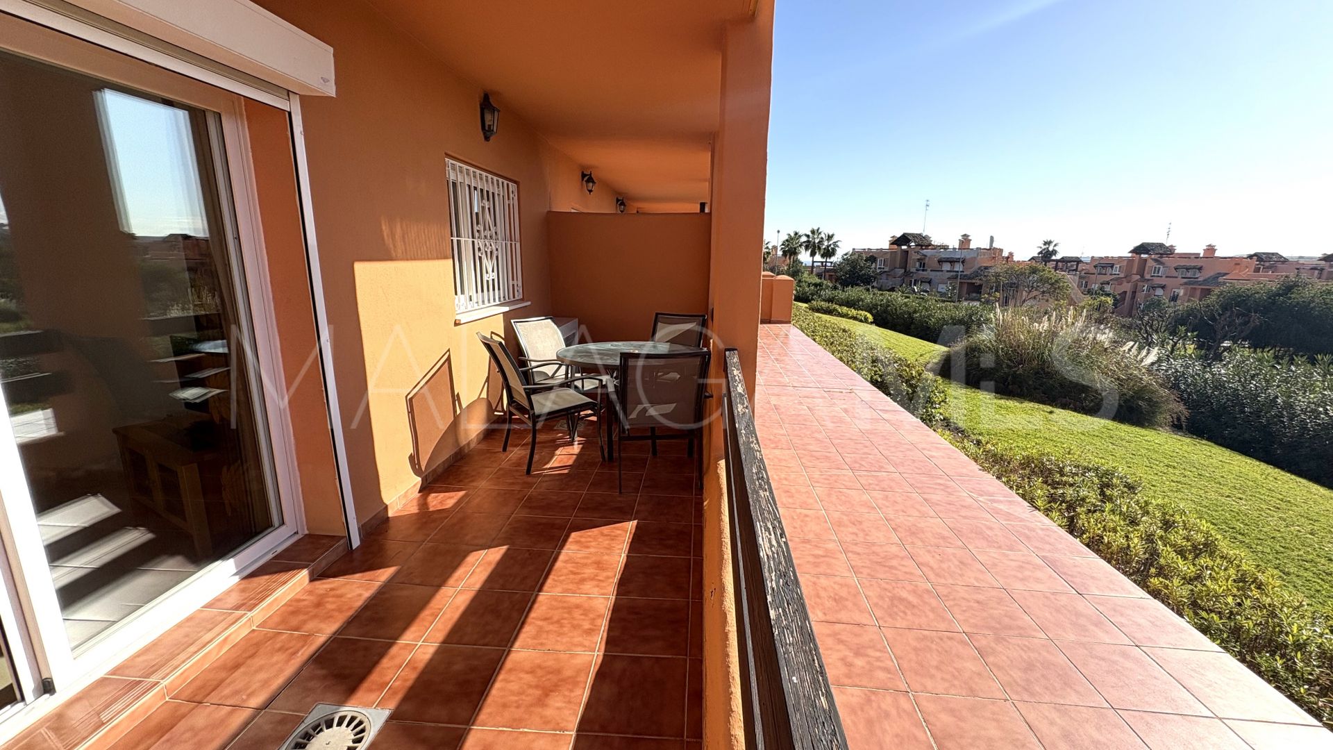 Markplanslägenhet for sale in Casares del Sol