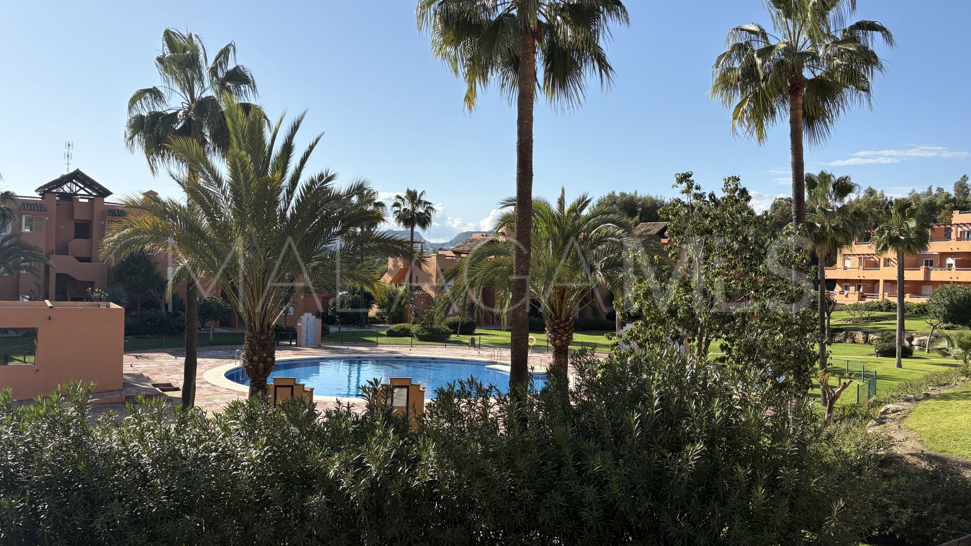 Markplanslägenhet for sale in Casares del Sol