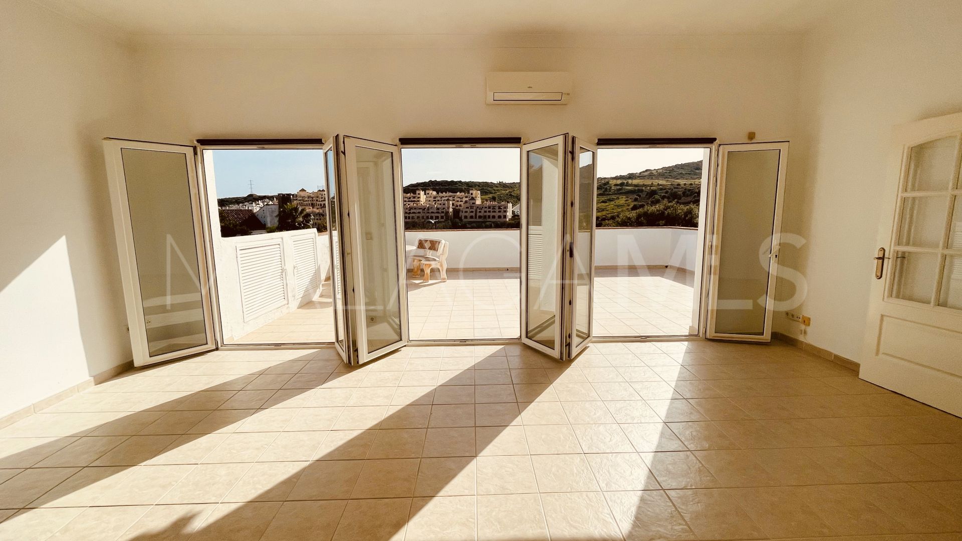 Buy 3 bedrooms villa in Valle Romano