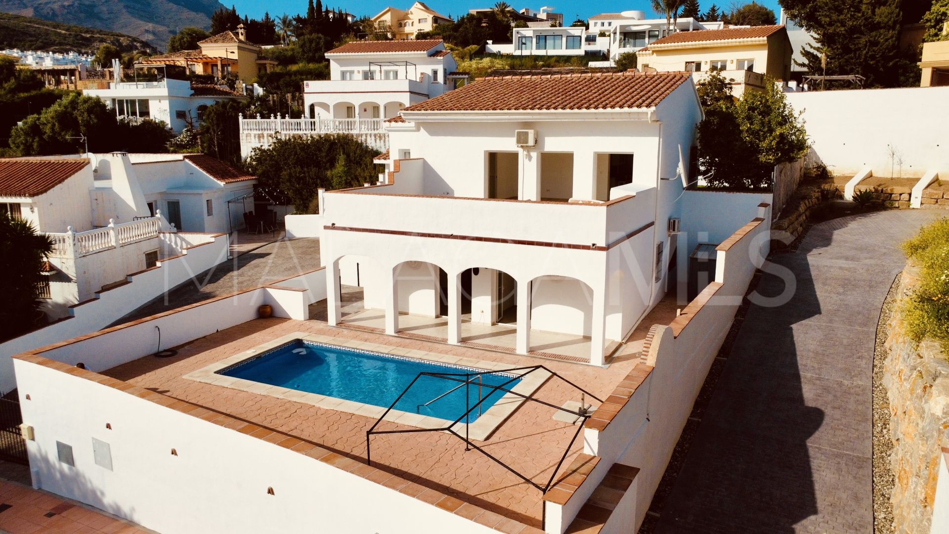 Buy 3 bedrooms villa in Valle Romano