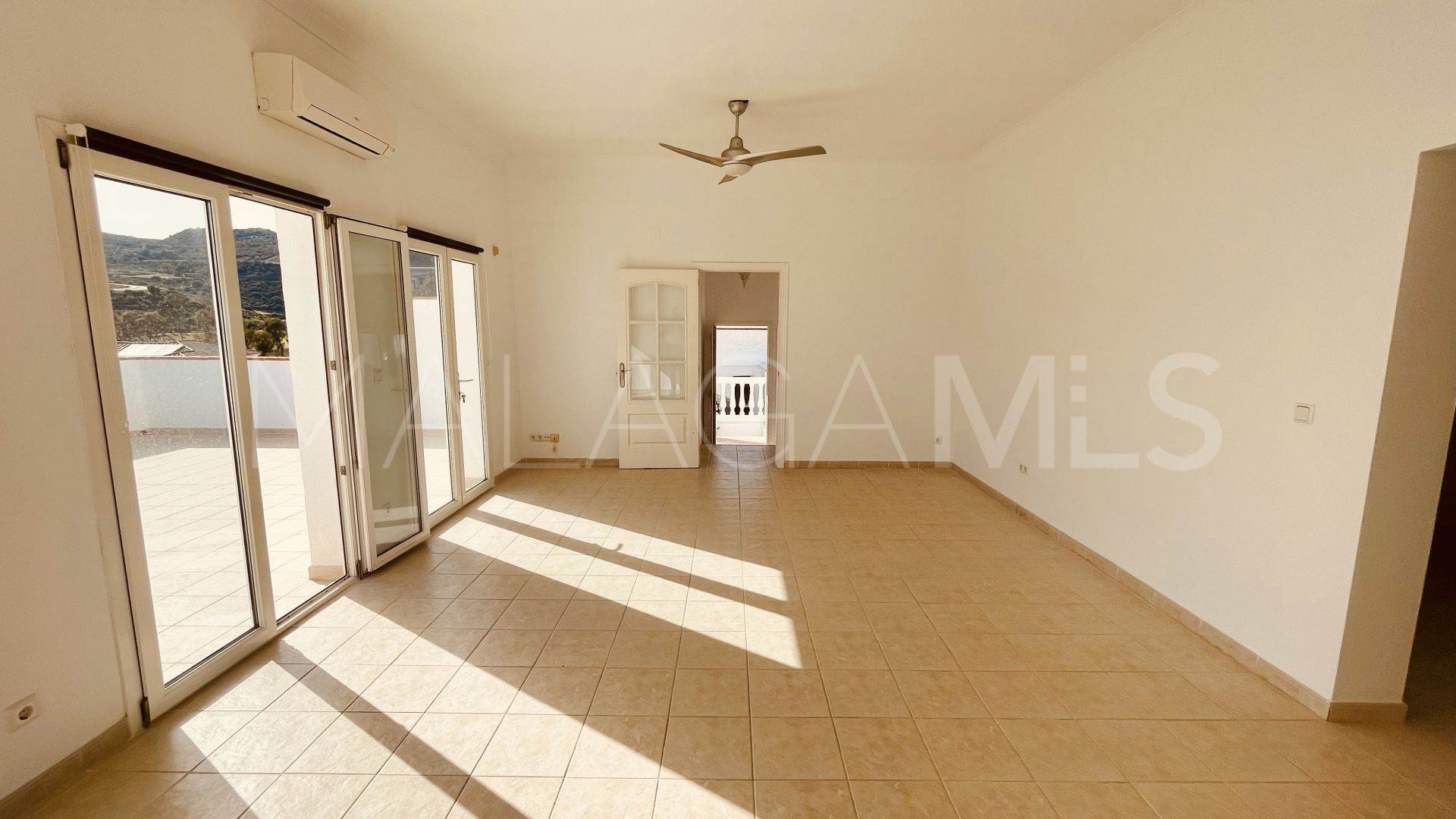 Buy 3 bedrooms villa in Valle Romano