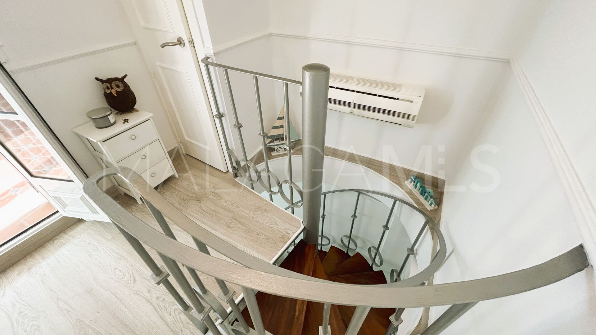 For sale Puerto La Duquesa duplex penthouse with 2 bedrooms
