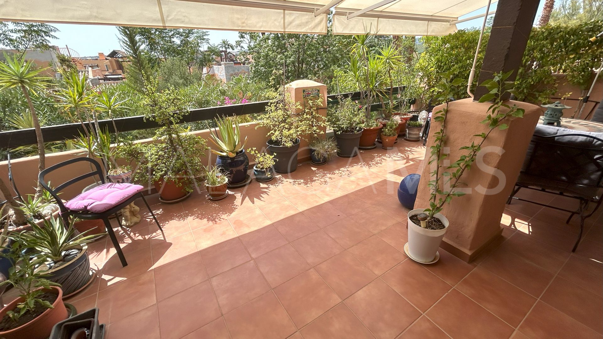 Markplanslägenhet for sale in Casares del Sol - Casares Golf