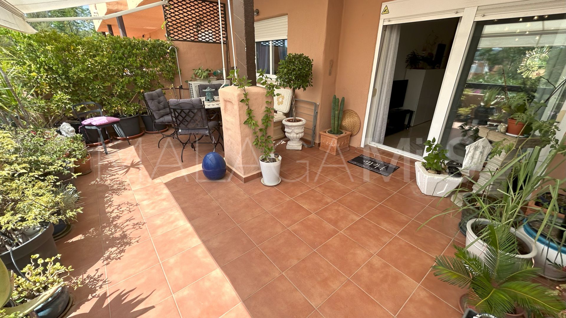 Markplanslägenhet for sale in Casares del Sol - Casares Golf