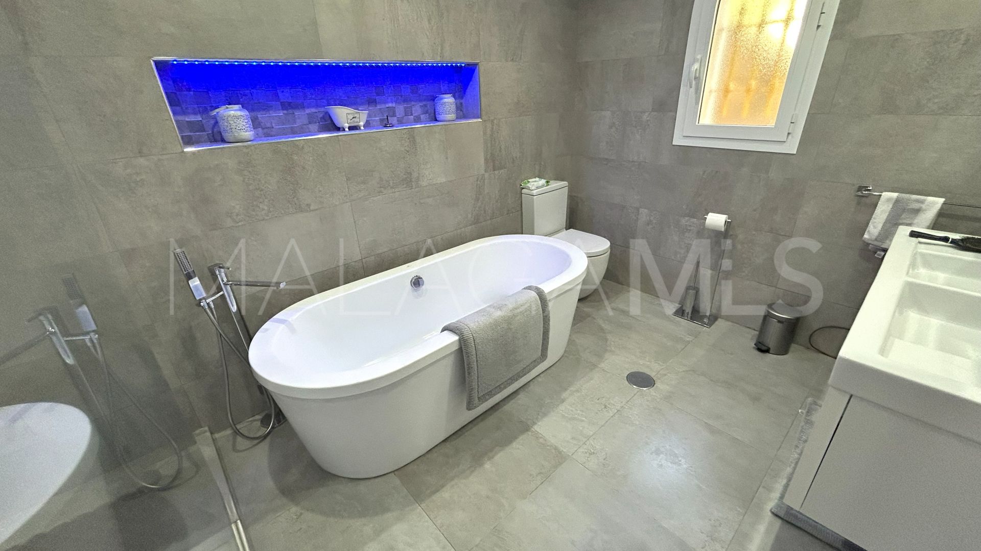 La Duquesa Golf, apartamento for sale de 3 bedrooms