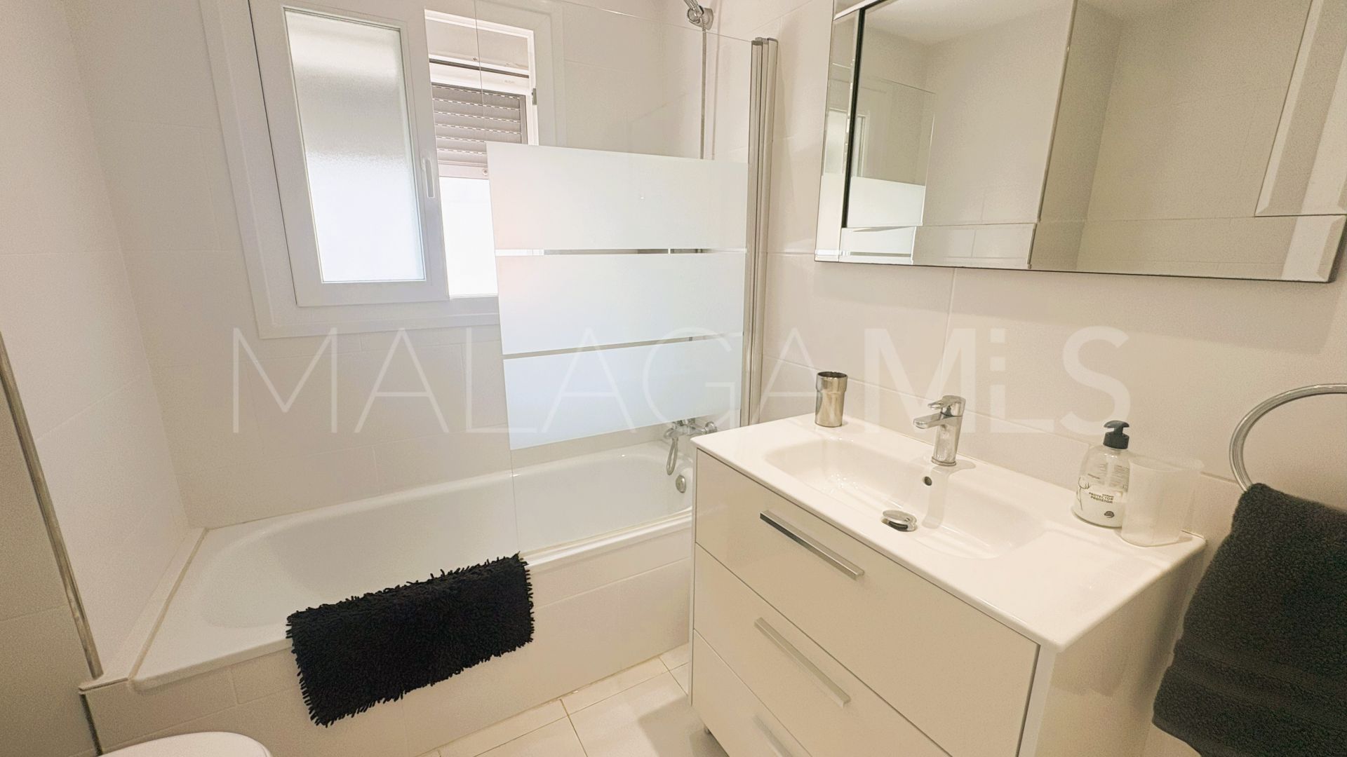 Maison de ville for sale in Marina de Casares