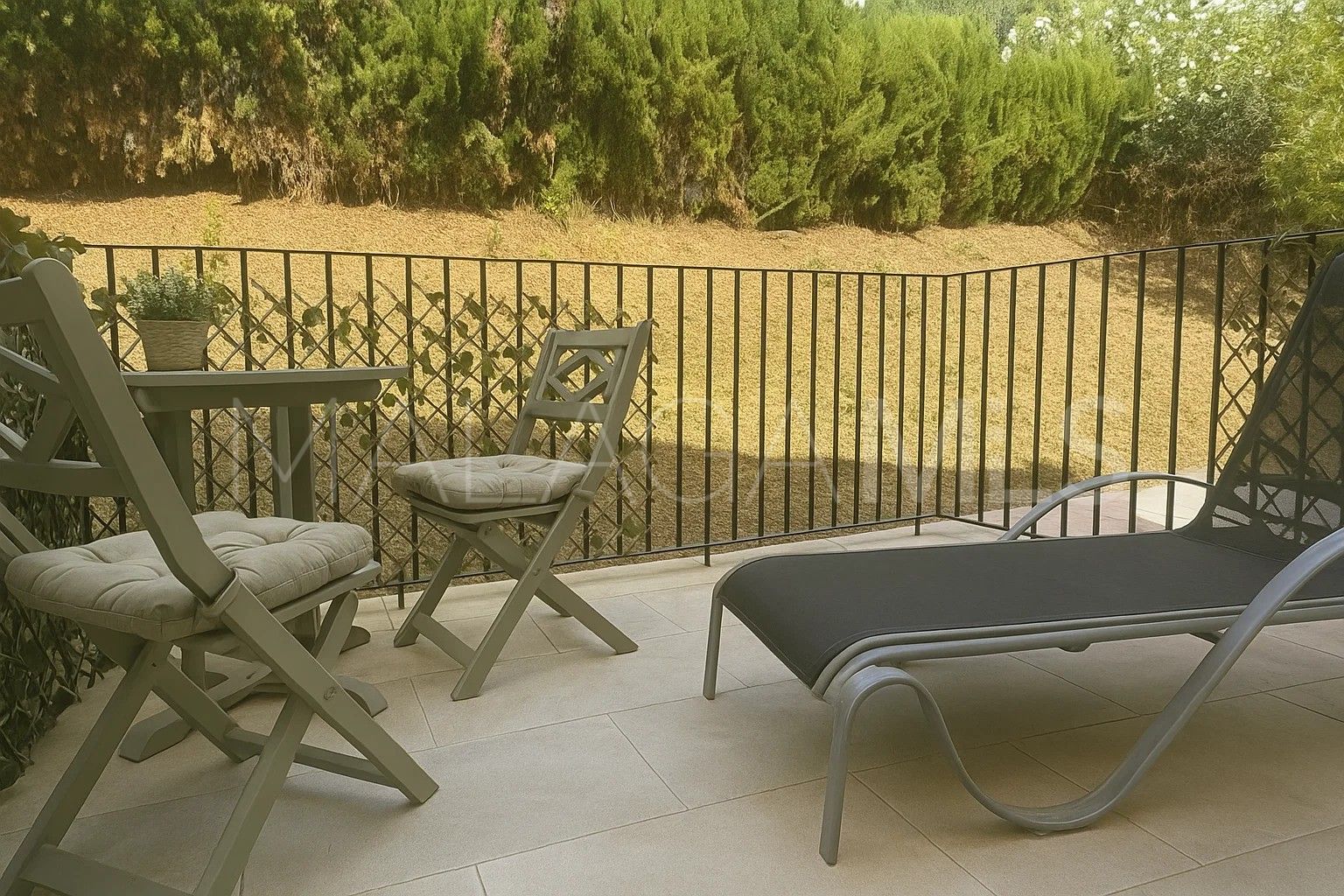 Buy apartment in Hacienda Guadalupe